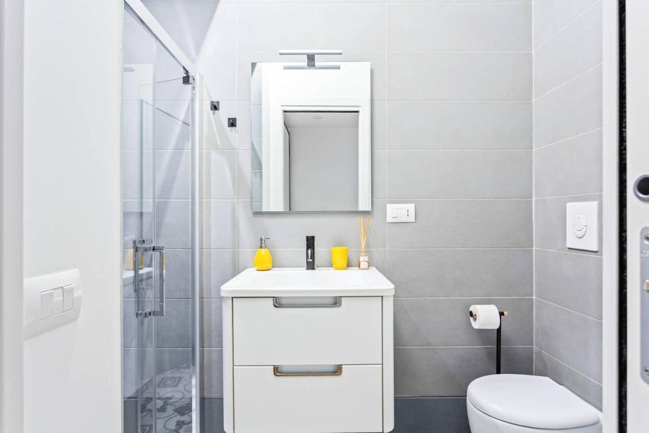 ミラノDesign And New Flat In Navigli Districtアパートメント エクステリア 写真